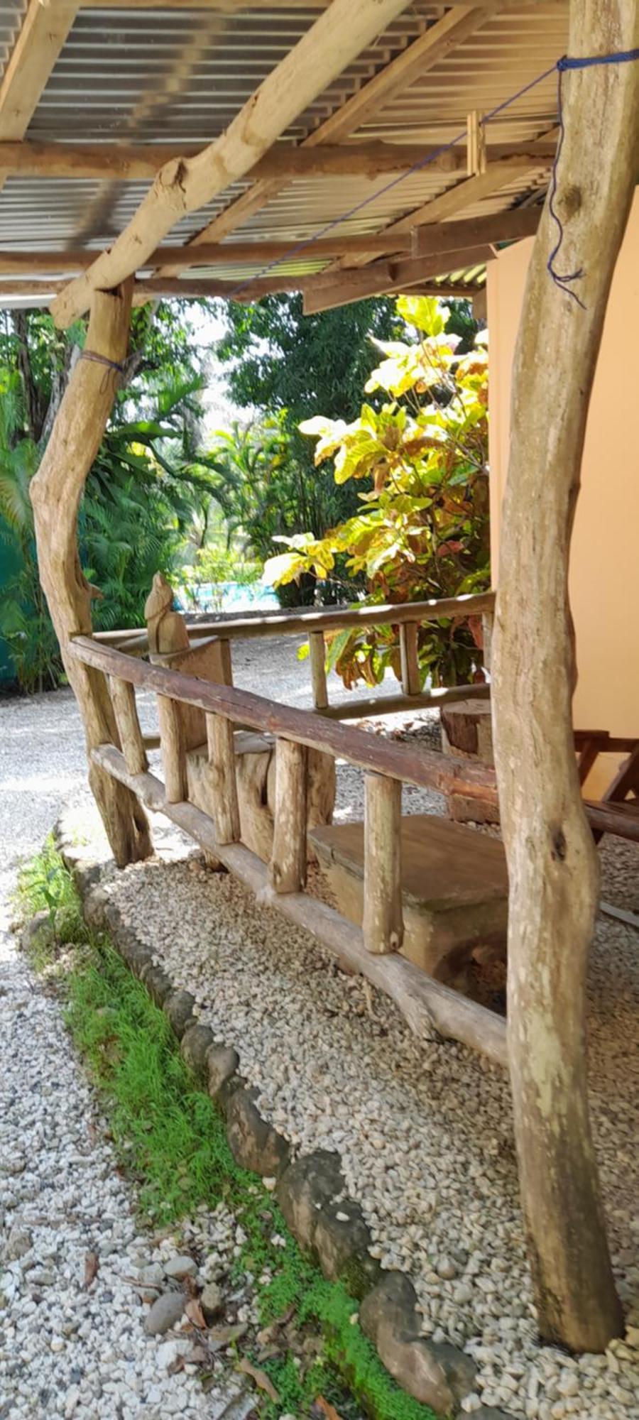 Mal Pais Surf Camp Hotel Playa Santa Teresa  Exterior photo